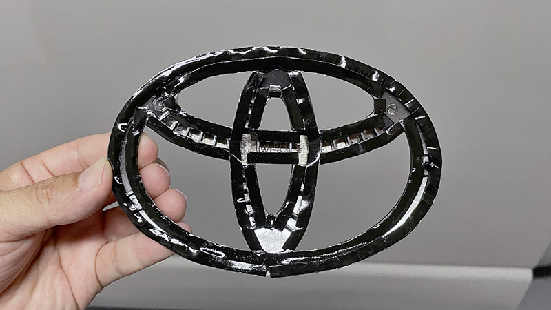 エンブレム貼付け前