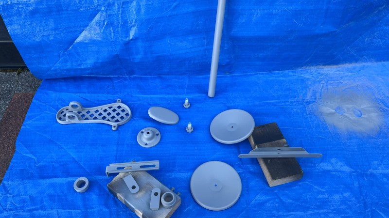 ミシンテーブル部品塗装1