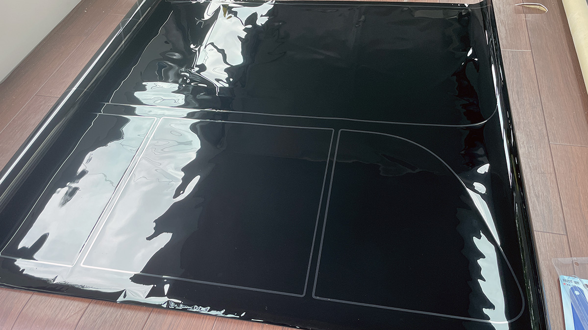 ハイエース200系ウィンドウフィルム貼り