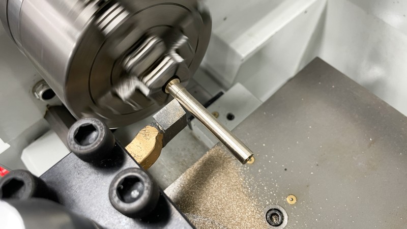 両刃鉈ハンドルピン作製